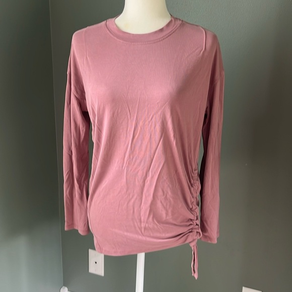 Lululemon Side Cinch Long Sleeve Crew Neck Pullover Top Purple Pink - Picture 1 of 9